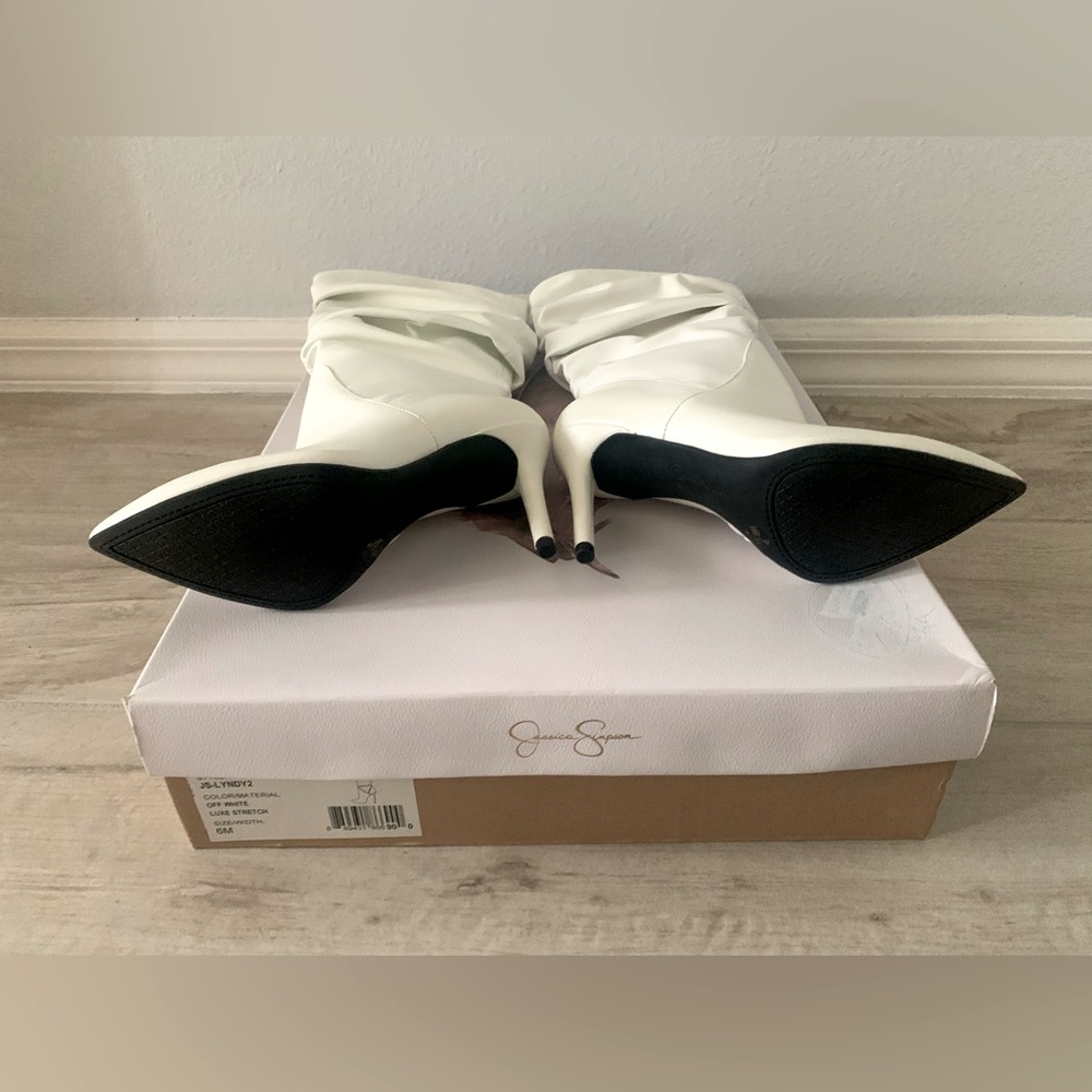 Jessica Simpson White Lyndy Slouch Boots, high boots w high heel, off white - Picture 3 of 11